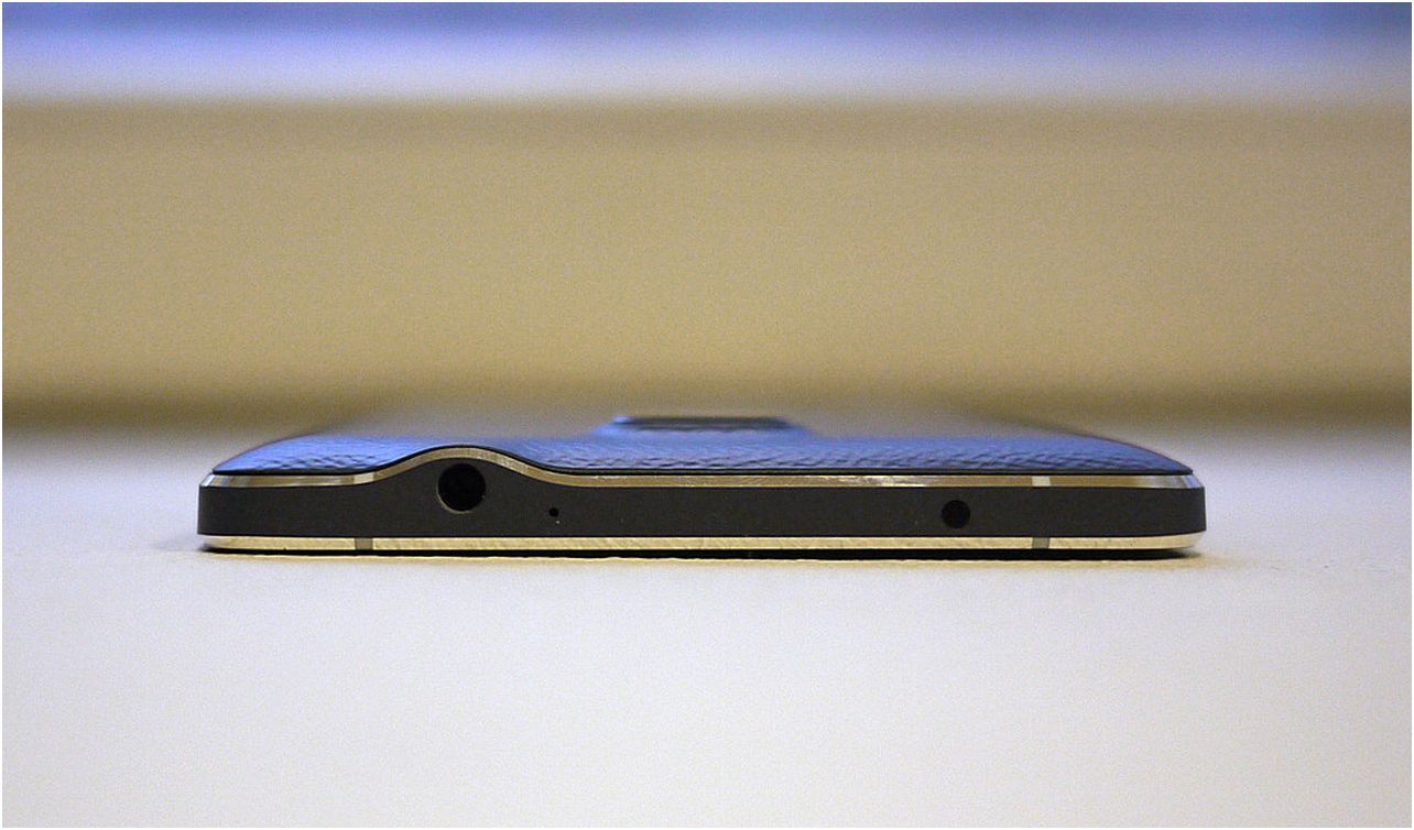 Обзор Samsung Galaxy Note 4: "лопата" для работы и творчества (обзор, samsung, galaxy, note, лопата) Обзор Samsung Galaxy Note 4: "лопата" для работы и творчества