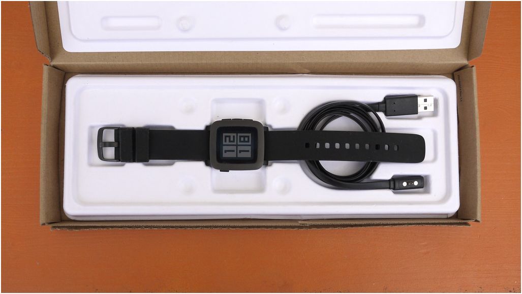 Обзор смарт-часов Pebble Time: время жать на кнопки