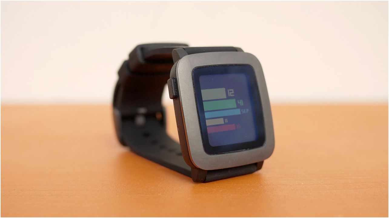 Обзор смарт-часов Pebble Time: время жать на кнопки