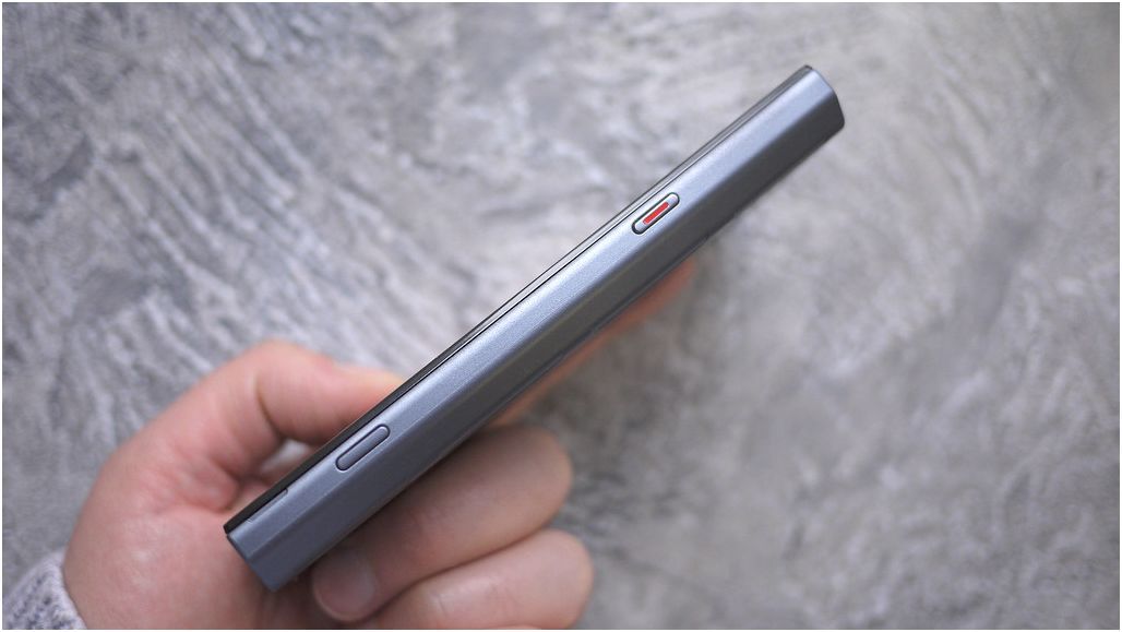 Обзор смартфона Highscreen Boost 3: долгоиграющий музыкант