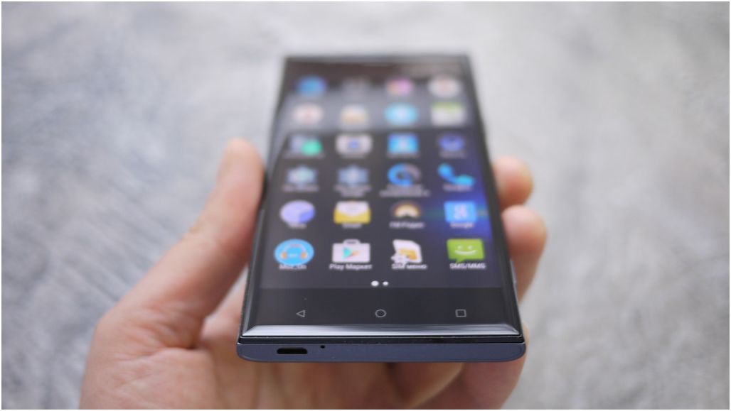 Обзор смартфона Highscreen Boost 3: долгоиграющий музыкант