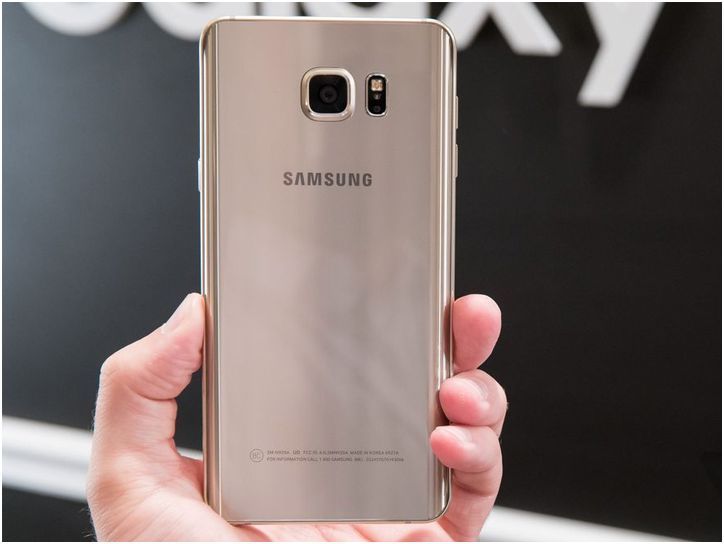 Samsung Galaxy Note 5 и Galaxy S6 Edge+: большие и красивые