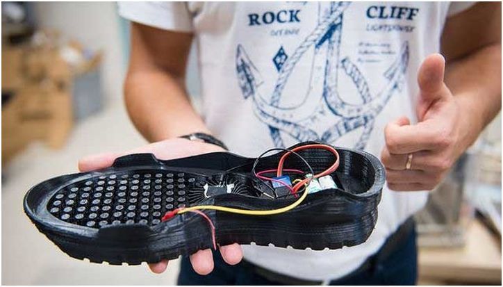 Гаджеты за неделю: от карманного дрона до возвращения Dendy