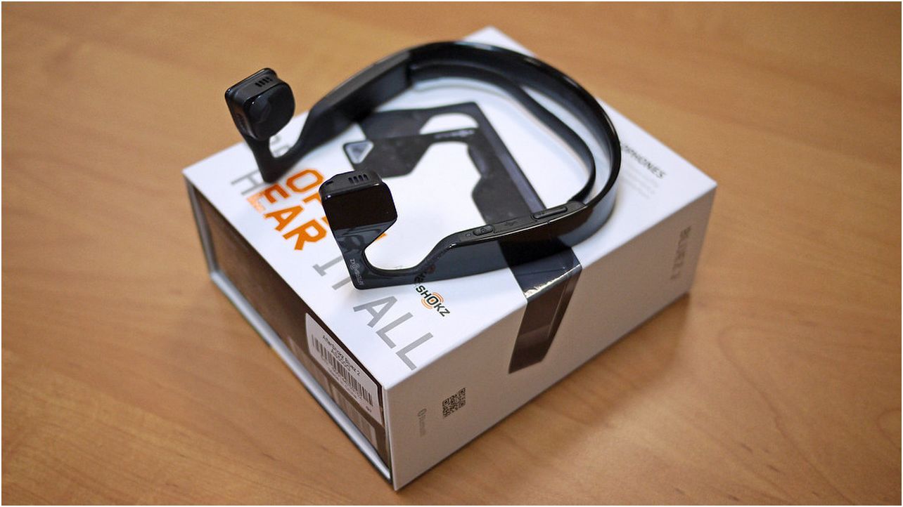 Обзор беспроводной гарнитуры AfterShokz Bluez 2: держа уши открытыми