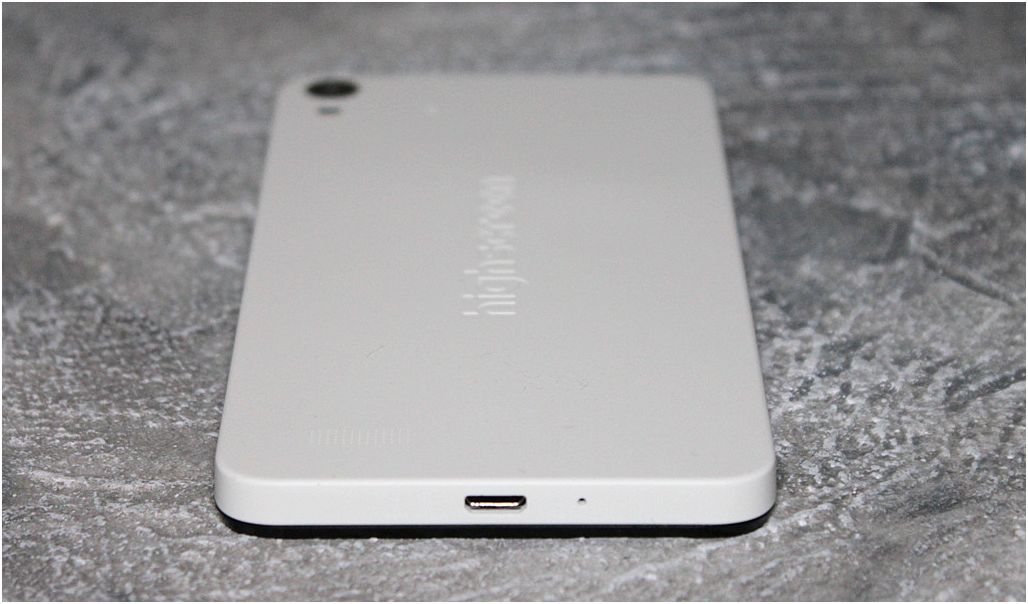 Обзор смартфона Highscreen Hercules: "геройский" флагман