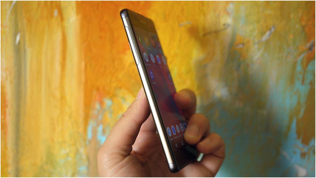 Обзор Sony Xperia XA: в узких рамках возможного