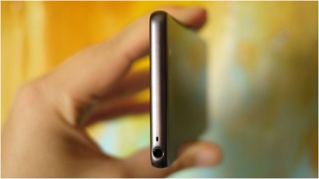 Обзор Sony Xperia XA: в узких рамках возможного