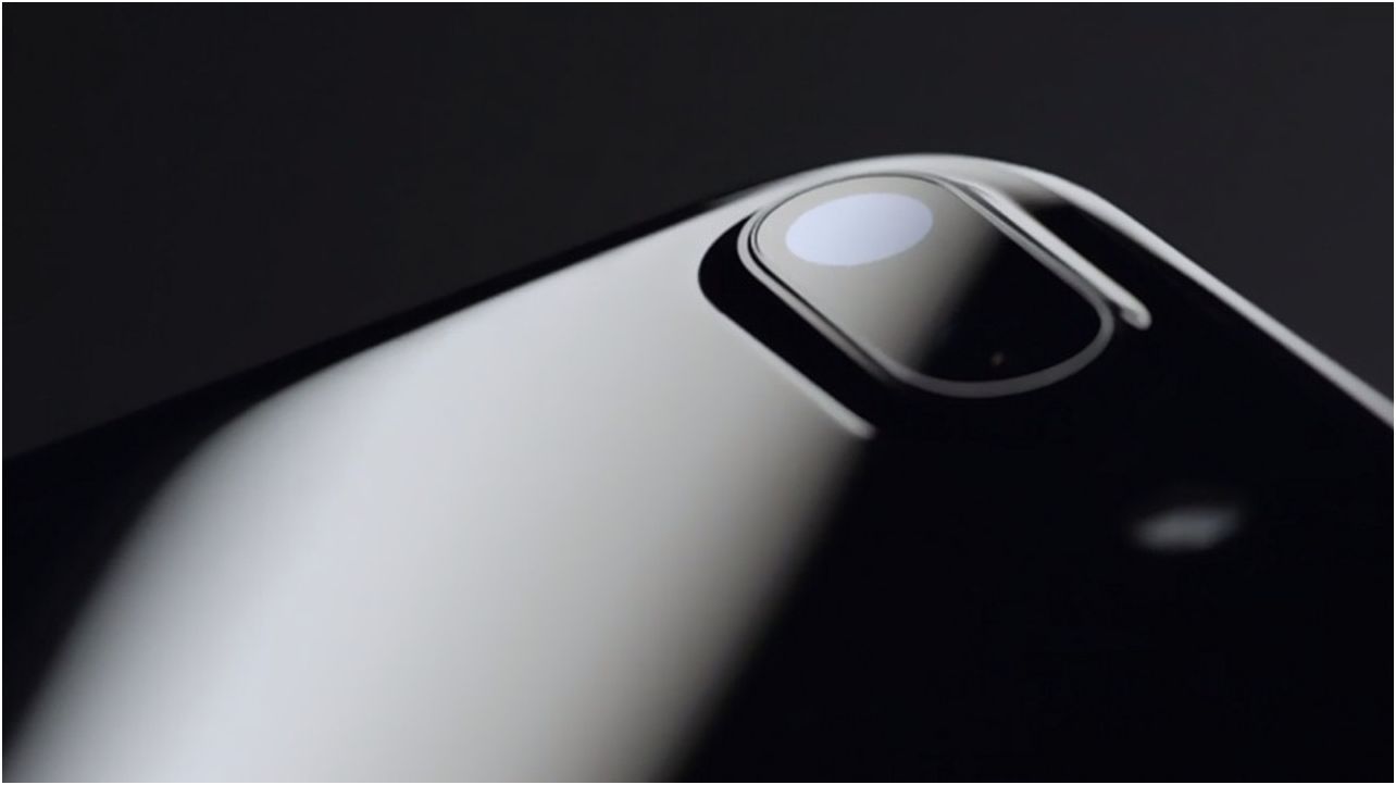 Гаджеты за неделю: от iPhone 7 до новых PlayStation