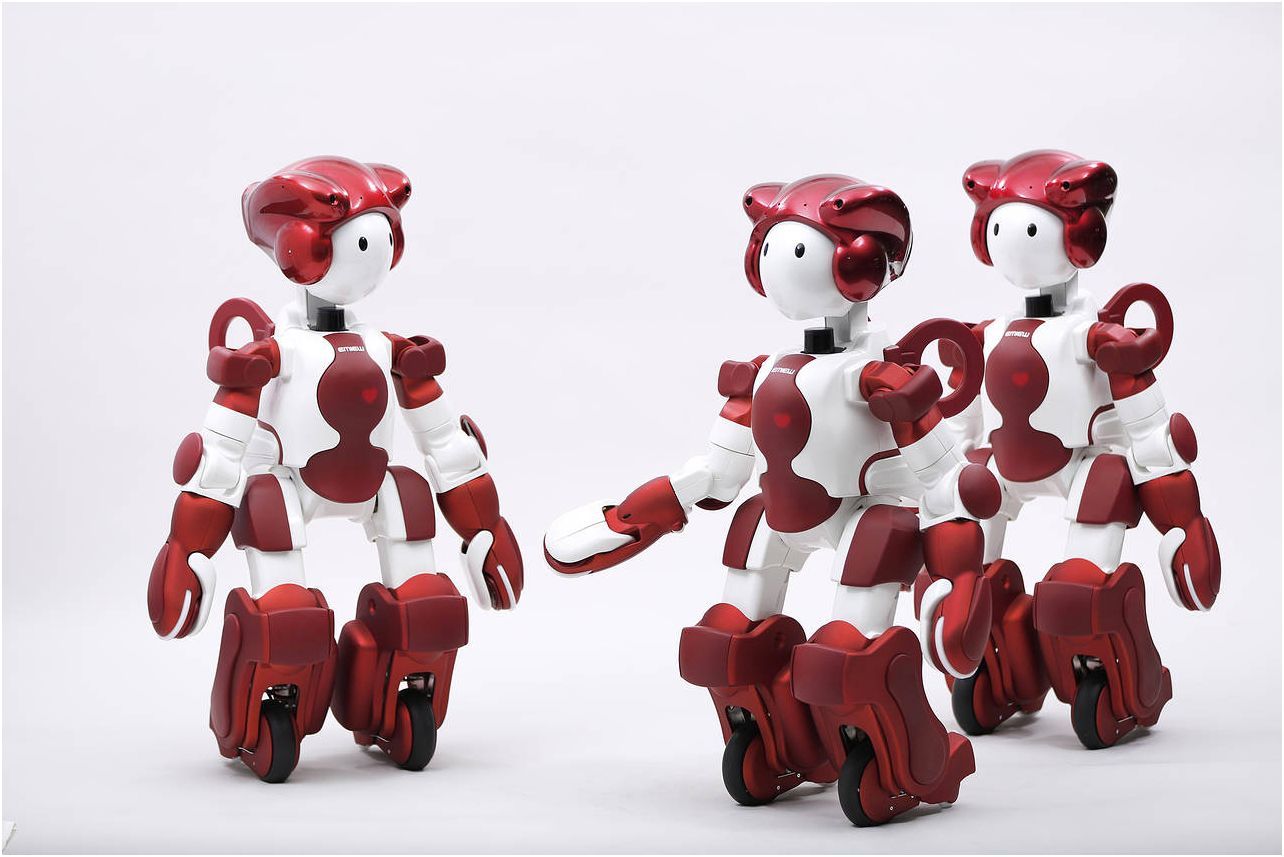 Гаджеты за неделю: от робота-иноходца до ПК для дачников