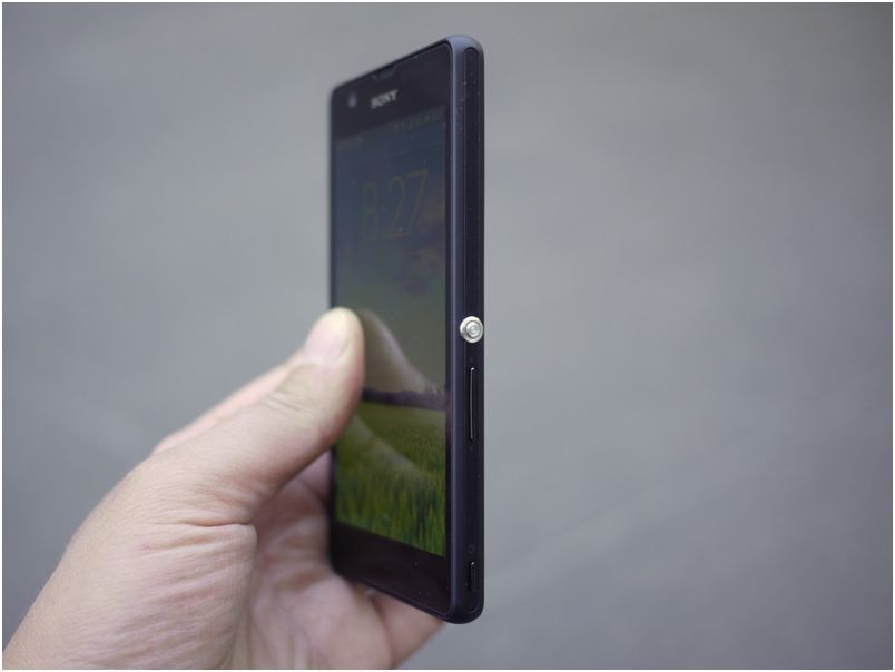 Герой-подводник. Обзор смартфона Sony Xperia ZR (герой, обзор, смартфона, sony, xperia, Sony Xperia) Герой-подводник. Обзор смартфона Sony Xperia ZR