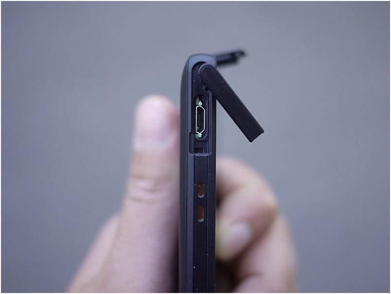 Герой-подводник. Обзор смартфона Sony Xperia ZR (герой, обзор, смартфона, sony, xperia, Sony Xperia) Герой-подводник. Обзор смартфона Sony Xperia ZR