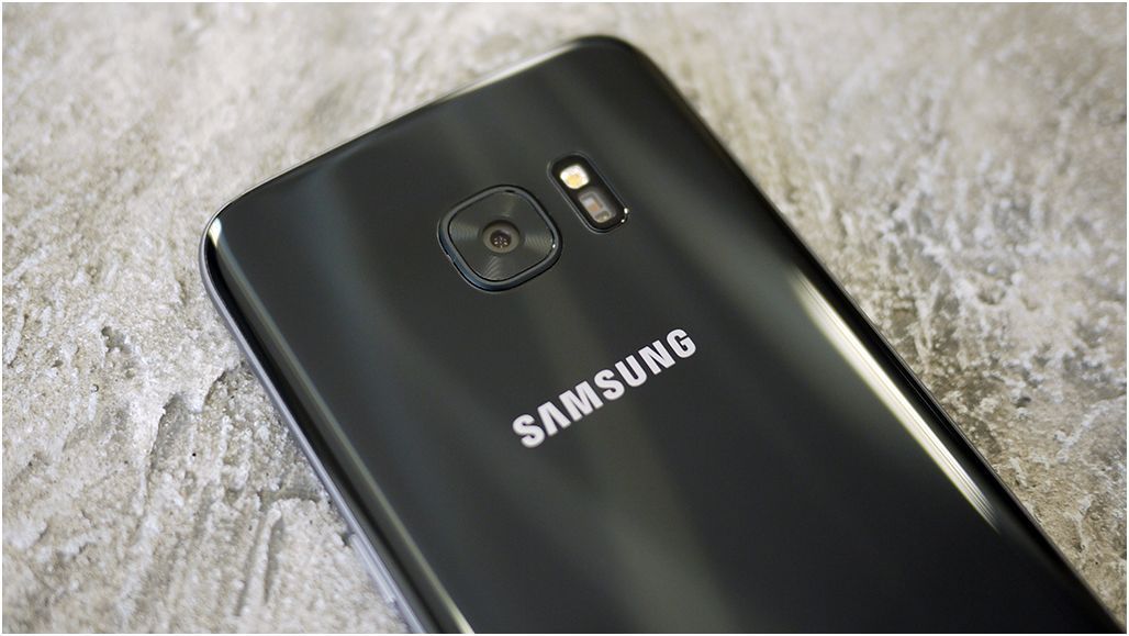Обзор Samsung Galaxy S7 edge: самый маленький большой телефон