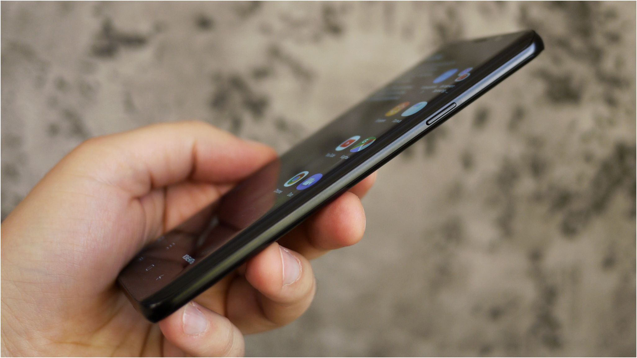 Обзор Samsung Galaxy S9+: незримая эволюция