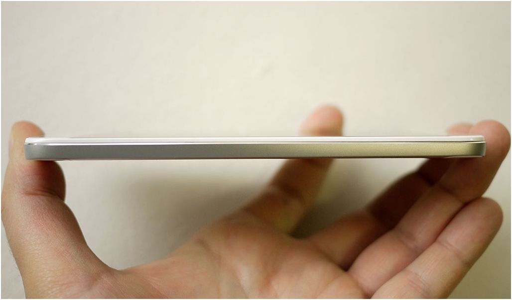 Обзор смартфона Huawei Ascend G7: "середнячок" с экстерьером