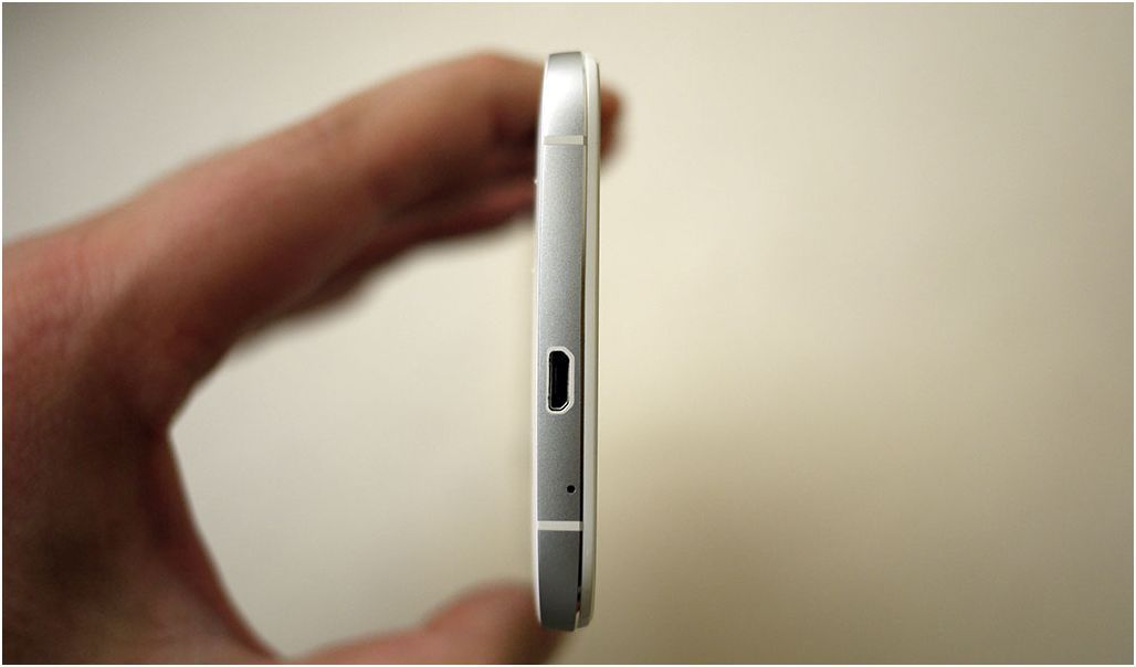 Обзор смартфона Huawei Ascend G7: "середнячок" с экстерьером