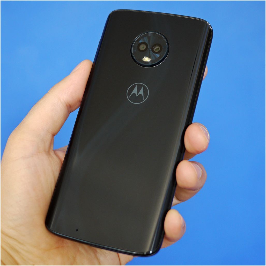 Обзор смартфона Motorola Moto G6: недорого и красиво