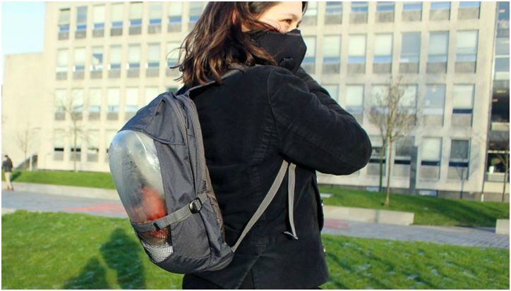 Гаджеты за неделю: от батареи-флакона до самоходной коляски