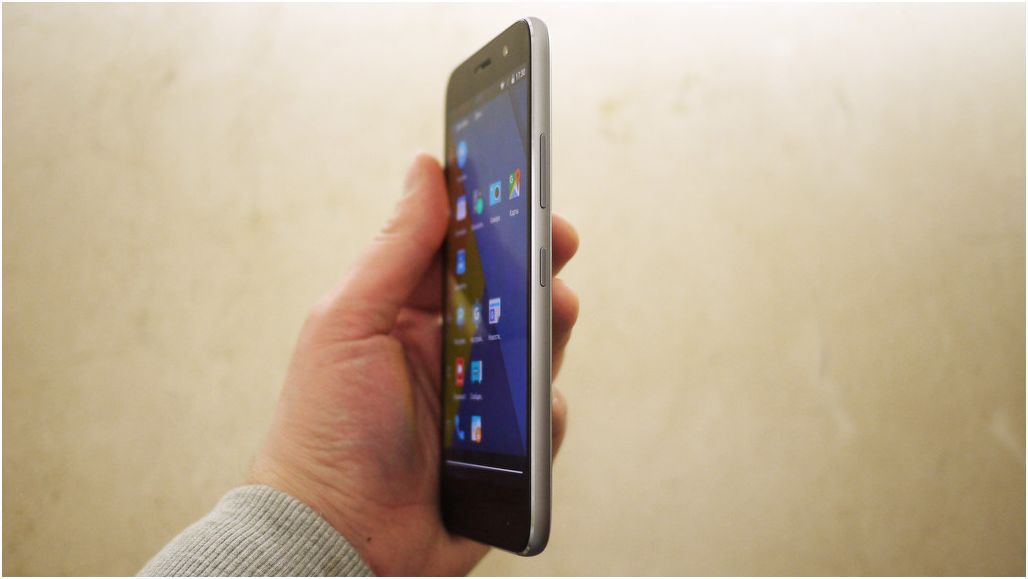 Гаджеты за неделю: от VAIO-смартфона до Ubuntu-планшета (гаджеты, неделя, vaio-смартфона, ubuntu-планшета, VAIO Phone) Гаджеты за неделю: от VAIO-смартфона до Ubuntu-планшета