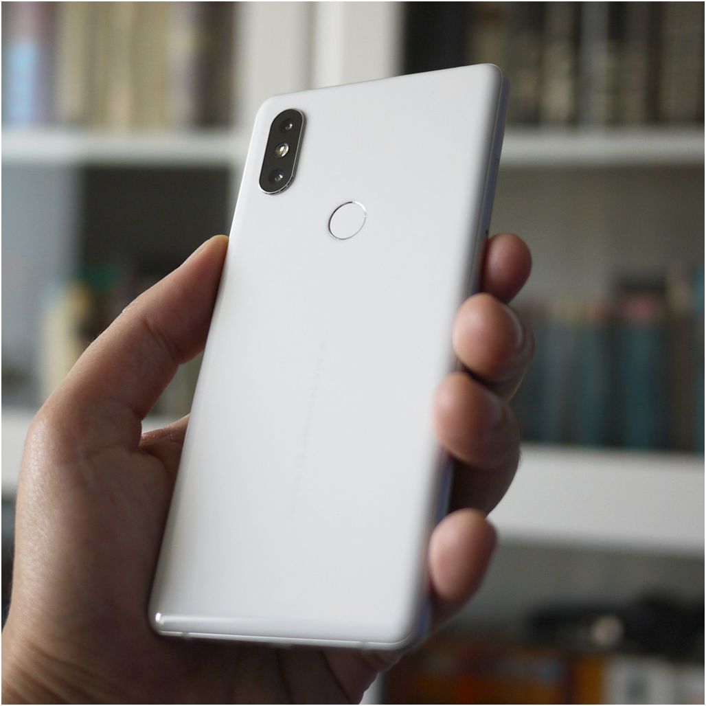 Обзор смартфона Xiaomi Mi Mix 2S: дизайнерский фотофлагман