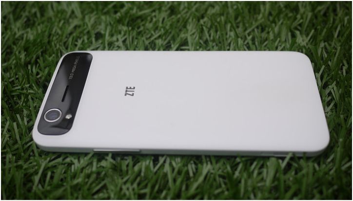 Кандидат в элиту. Обзор Android-смартфона ZTE Grand S (кандидат, элита, обзор, android-смартфона, grand) Кандидат в элиту. Обзор Android-смартфона ZTE Grand S