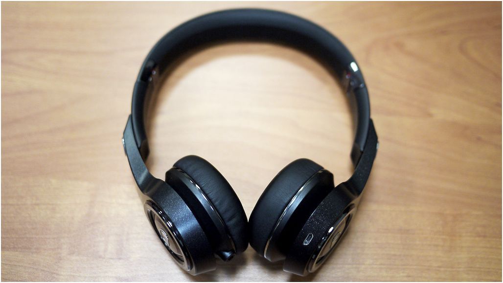 Обзор беспроводных наушников Monster Elements On-Ear