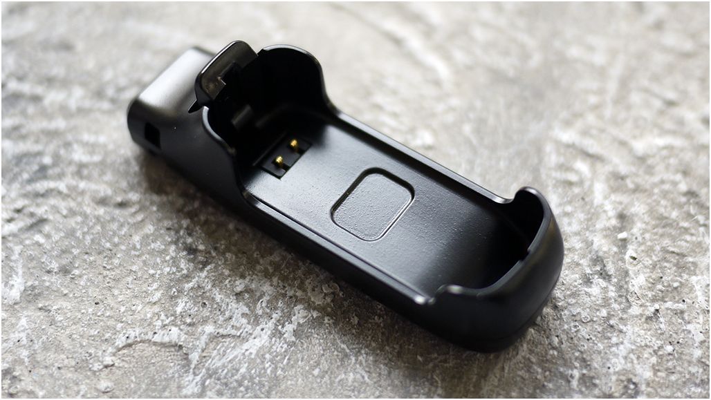 Обзор фитнес-браслета Croise.E Urban Band: вариант для урбаниста