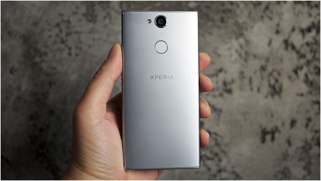 Обзор смартфона Sony Xperia XA2: камерная "классика"
