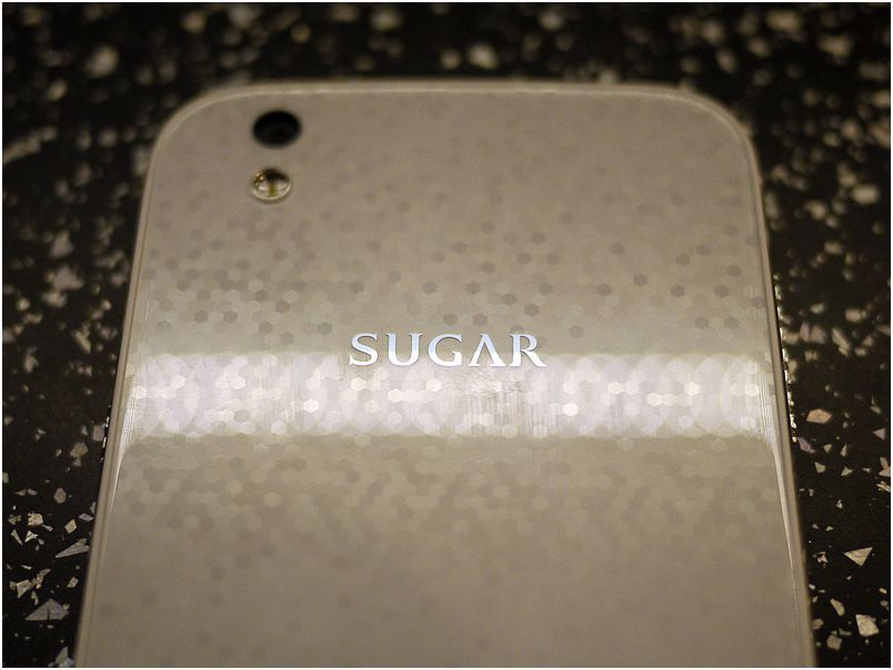 Гламур в сахаре. Обзор Android-смартфона Sugar