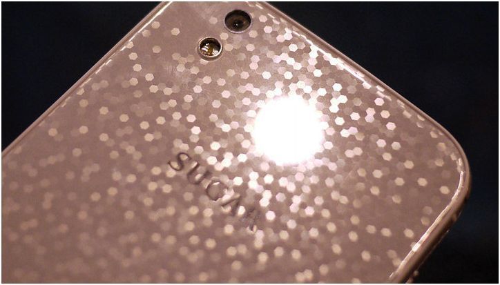 Гламур в сахаре. Обзор Android-смартфона Sugar