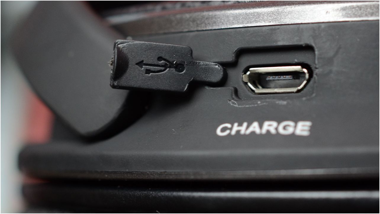 Обзор беспроводных наушников Ausdom M05: слушай почти CD