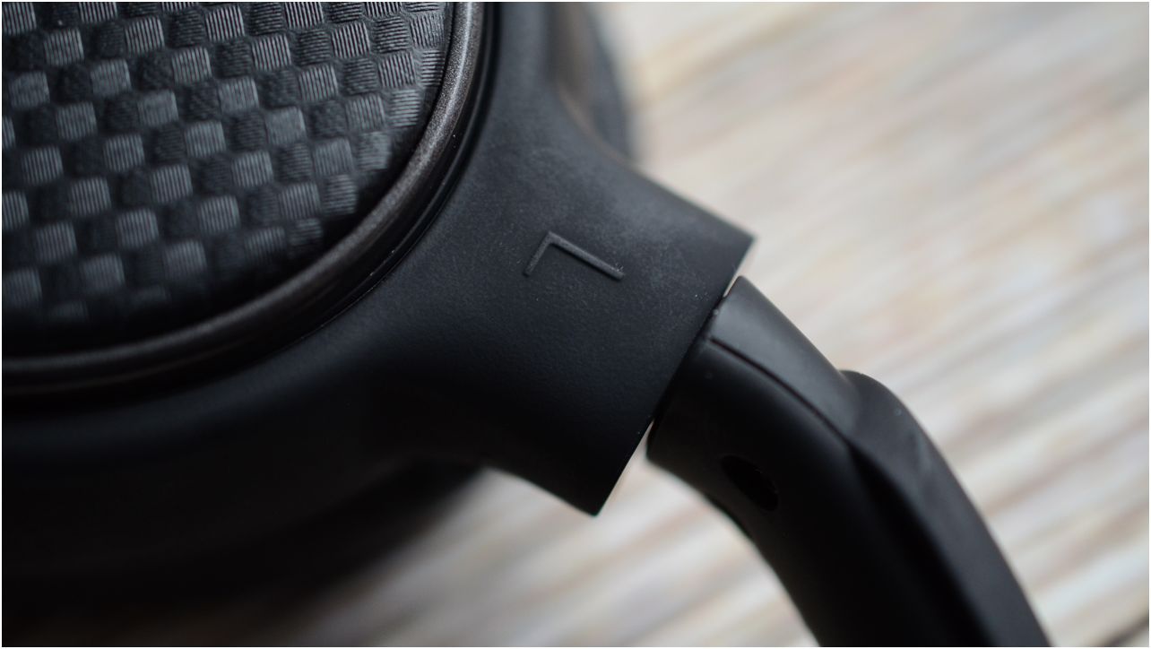 Обзор беспроводных наушников Ausdom M05: слушай почти CD