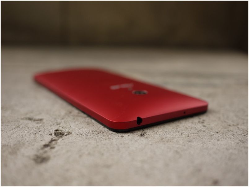 Обзор смартфона ASUS Zenfone 5: с философией и без