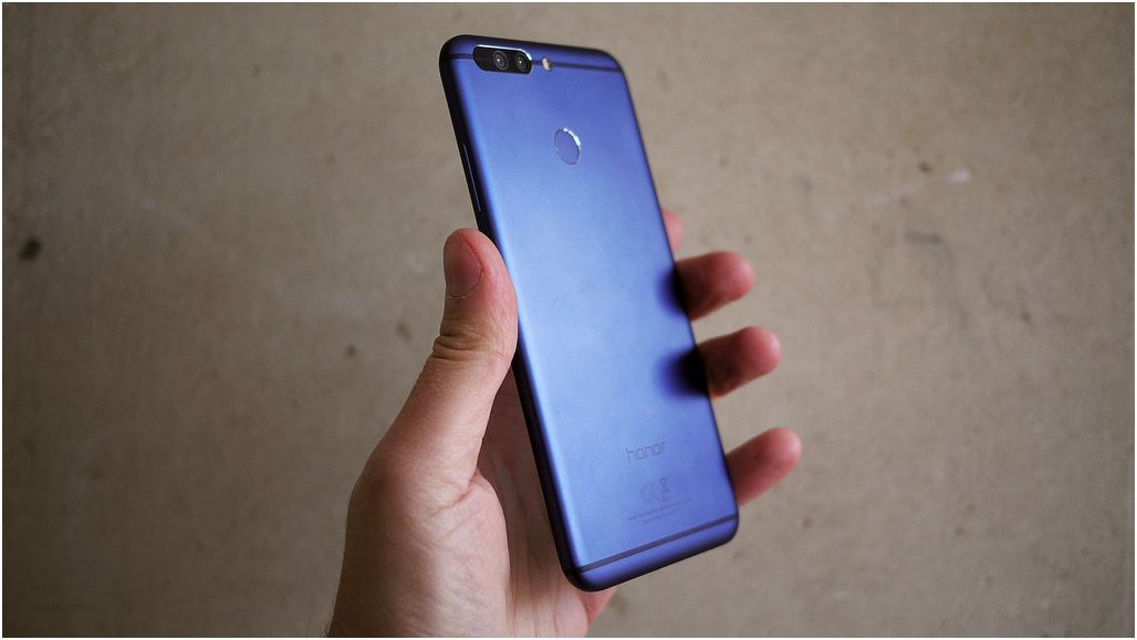 Обзор смартфона Huawei Honor 8 Pro: большой и взрослый