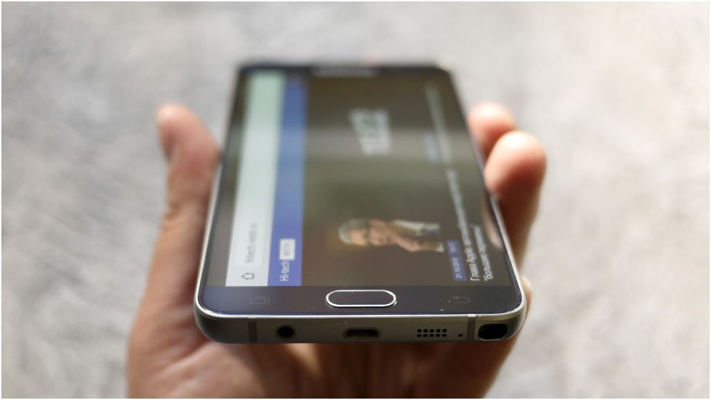 Обзор смартфона Samsung Galaxy Note 5: другой изгиб