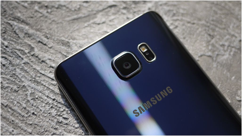 Обзор смартфона Samsung Galaxy Note 5: другой изгиб