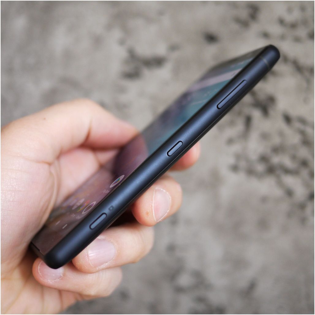 Обзор Sony Xperia XZ2 Compact: миниатюризация без компромиссов (обзор, sony, xperia, compact, миниатюризация) Обзор Sony Xperia XZ2 Compact: миниатюризация без компромиссов