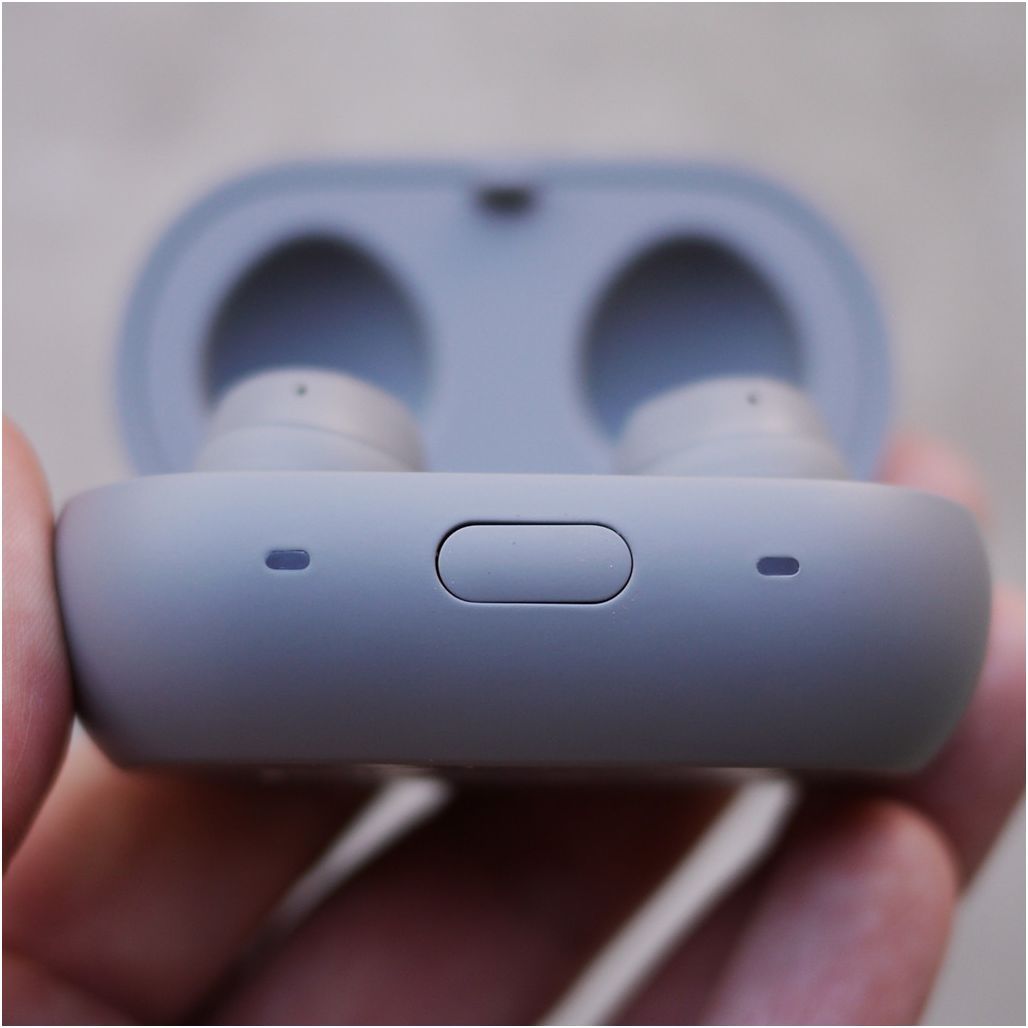 Обзор беспроводных наушников Samsung Gear IconX (2018)