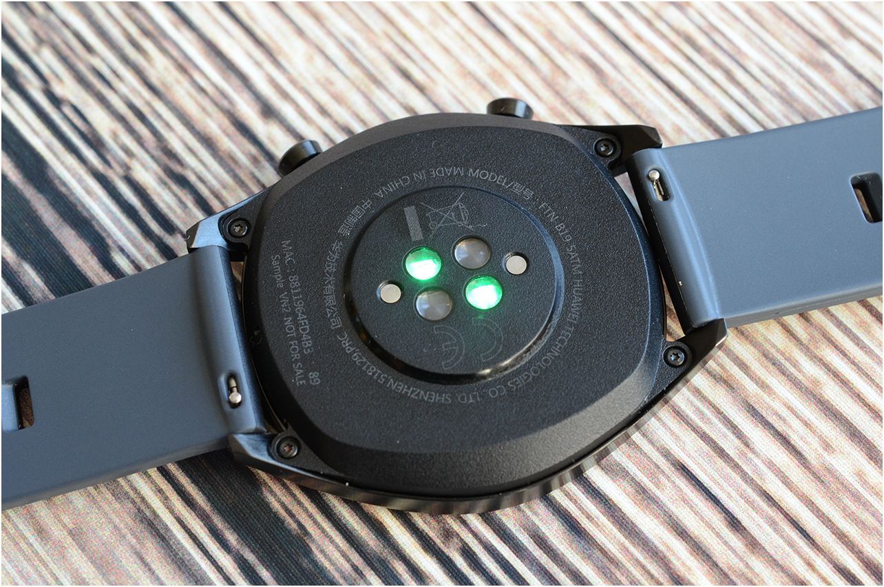 Обзор смарт-часов Huawei Watch GT: спортивный долгожитель