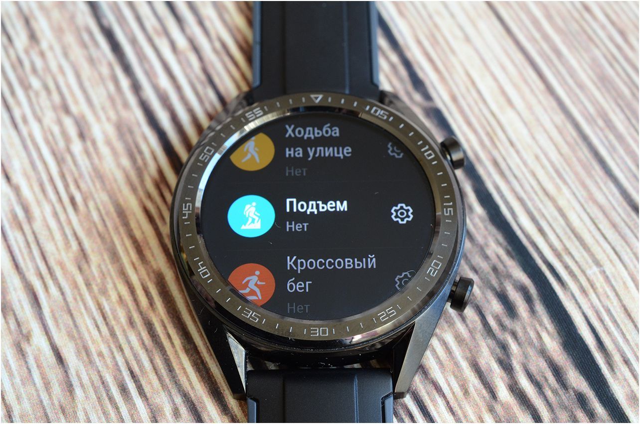 Обзор смарт-часов Huawei Watch GT: спортивный долгожитель