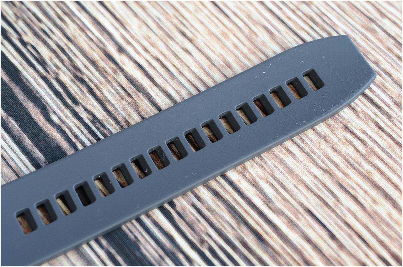 Обзор смарт-часов Huawei Watch GT: спортивный долгожитель