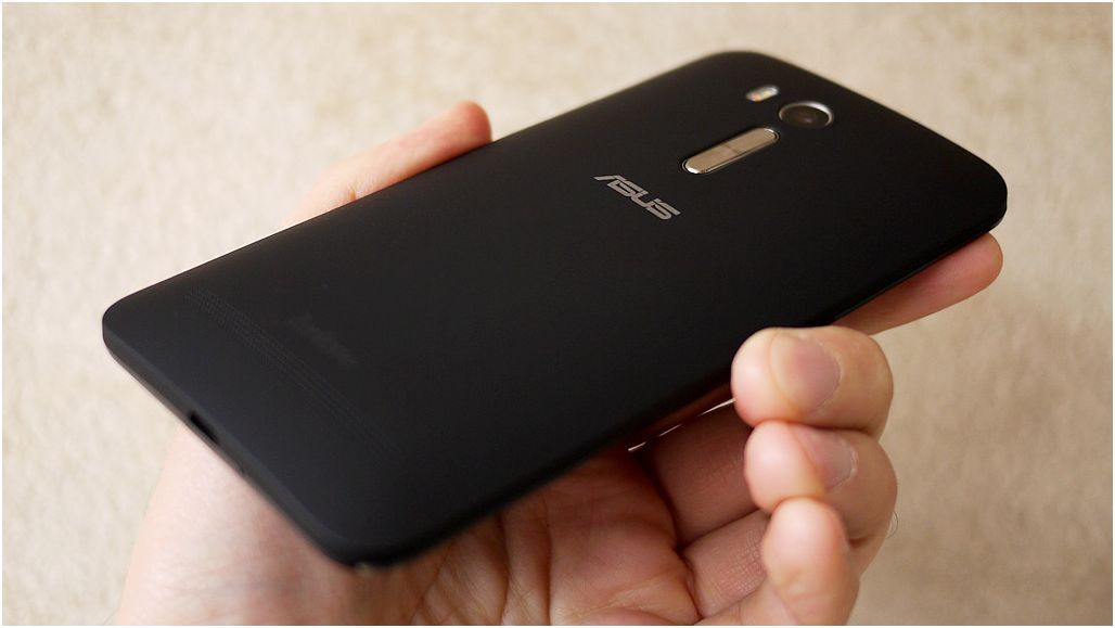 Обзор смартфона Asus Zenfone Go TV: у "голубого экрана" (обзор, смартфона, asus, zenfone, голубой) Обзор смартфона Asus Zenfone Go TV: у "голубого экрана"