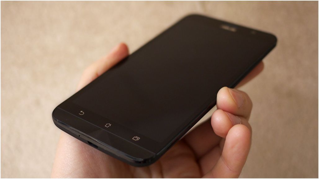 Обзор смартфона Asus Zenfone Go TV: у "голубого экрана" (обзор, смартфона, asus, zenfone, голубой) Обзор смартфона Asus Zenfone Go TV: у "голубого экрана"