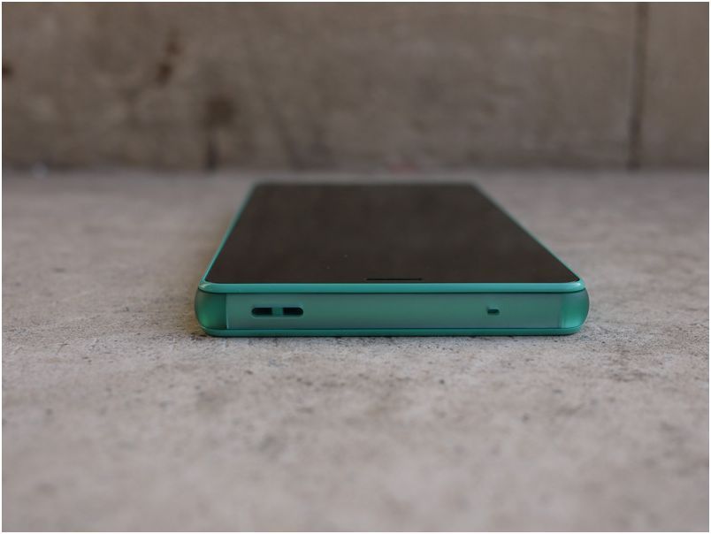 Обзор смартфона Sony Xperia Z3 Compact: монстр в тщедушном теле