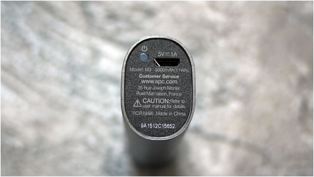 Обзор внешнего аккумулятора APC M3 от Schneider Electric (обзор, внешний, аккумулятор, schneider) Обзор внешнего аккумулятора APC M3 от Schneider Electric