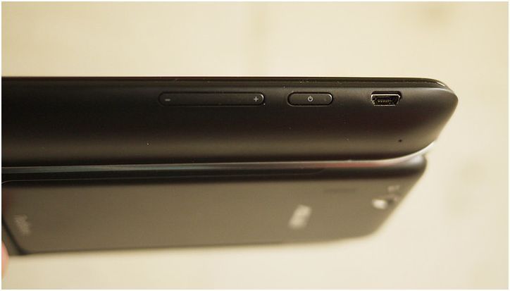 Младшая матрешка. Обзор ASUS PadFone mini 4.3