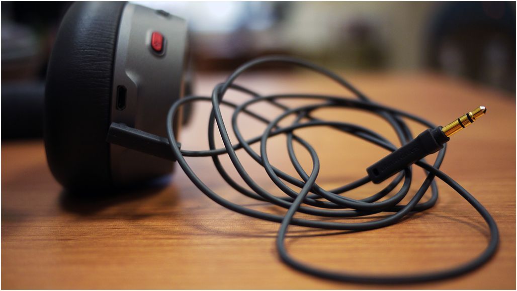 Обзор Bluetooth-гарнитуры Plantronics BackBeat Pro 2: звучная тишина