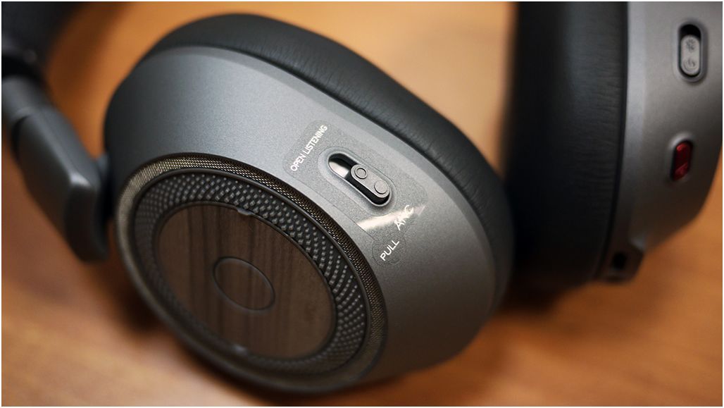 Обзор Bluetooth-гарнитуры Plantronics BackBeat Pro 2: звучная тишина