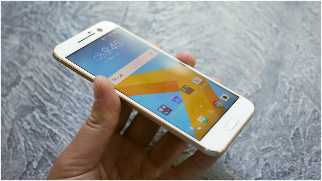Обзор смартфона HTC 10: прототип эталона