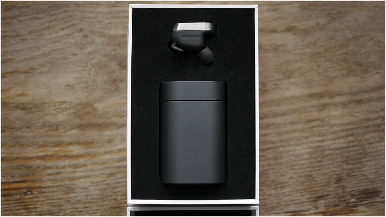 Обзор "умной" гарнитуры Sony Xperia Ear: слышу голоса (обзор, умный, гарнитур, sony, xperia, слышать) Обзор "умной" гарнитуры Sony Xperia Ear: слышу голоса