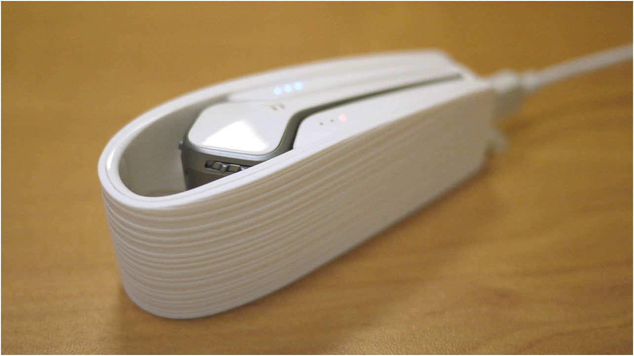 Обзор Bluetooth-гарнитуры Plantronics Voyager Edge